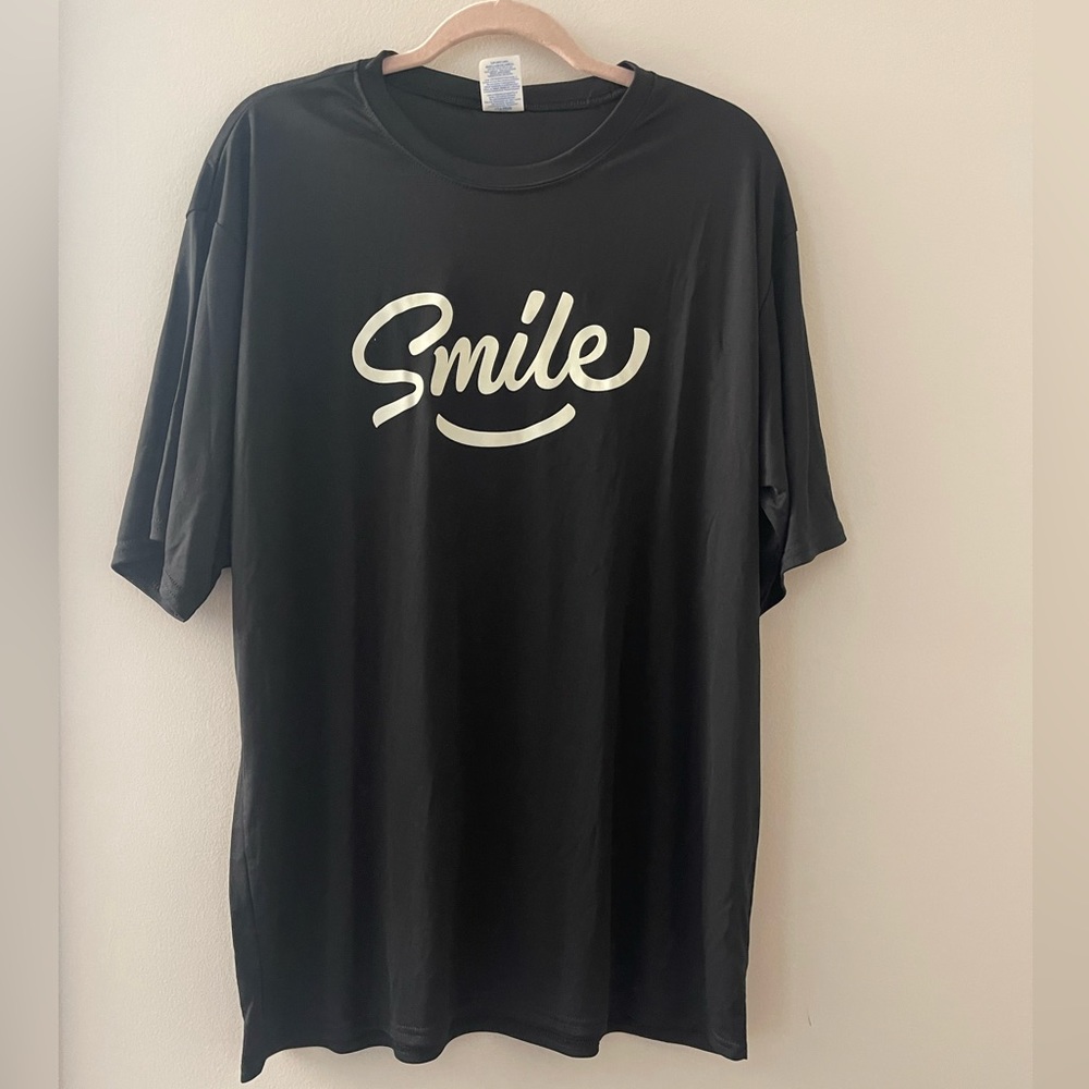 Women’s athletic shirt